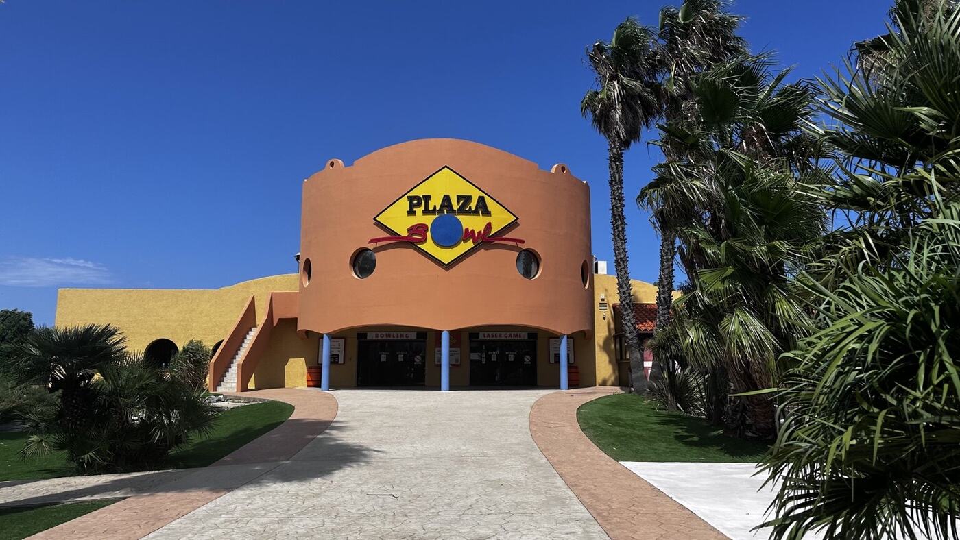 Plaza Bowl